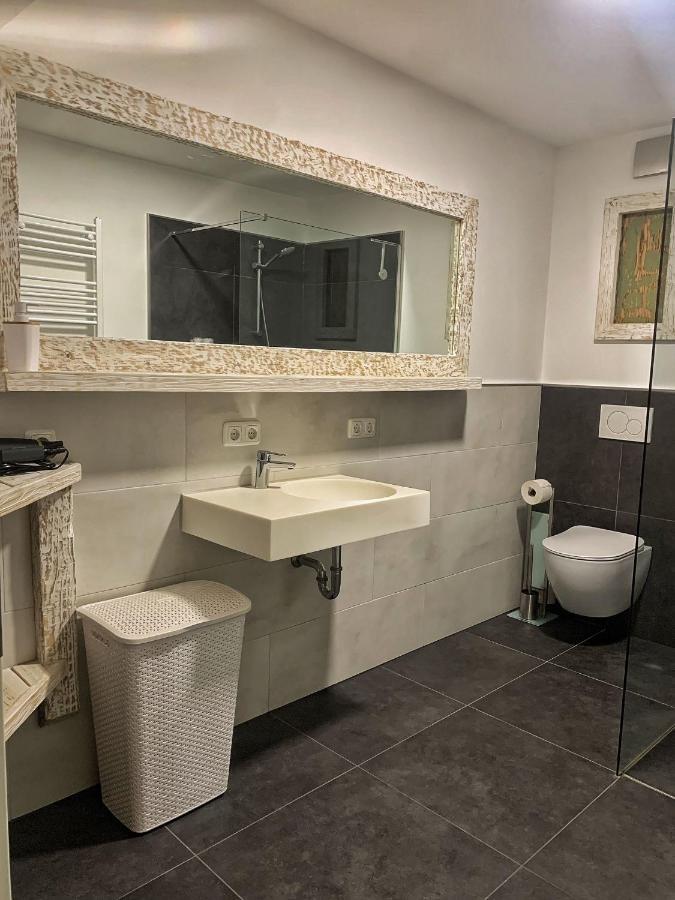 Mg-Quartier Hostel Менхенгладбах Екстер'єр фото